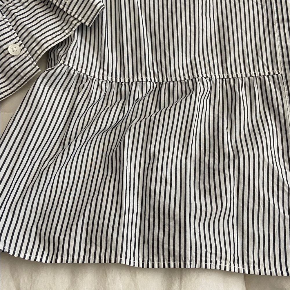 Madewell charcoal and White Striped Shirt with peplum - Picture 3 of 6